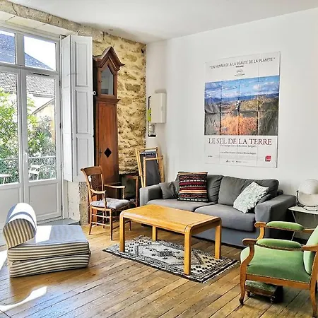 דירה Spacious 3 Bedroom Center Trainstation